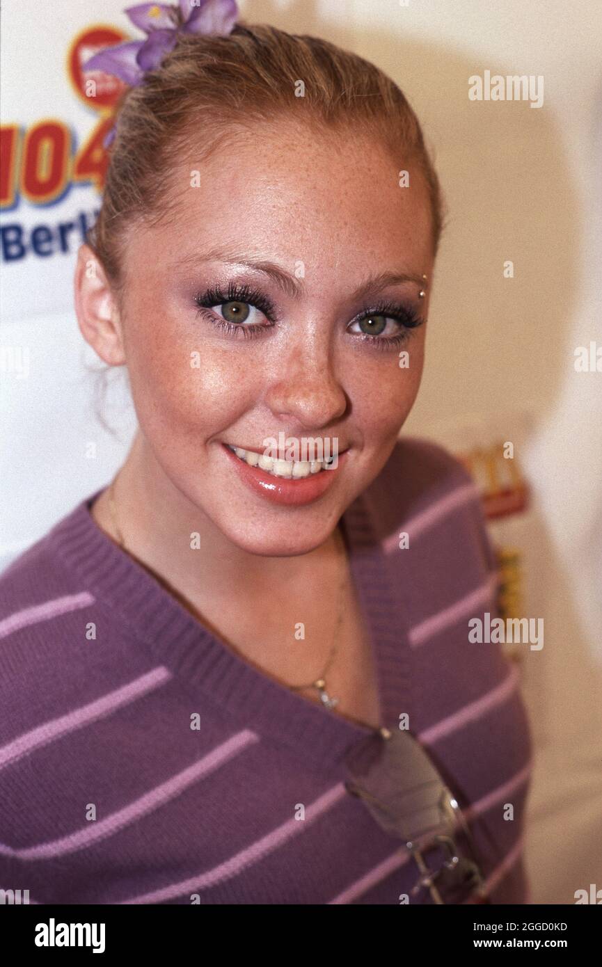 Atomic Kitten, Natasha Hamilton, Wuhlheide Berlin, Stars for free Stock Photo Alamy