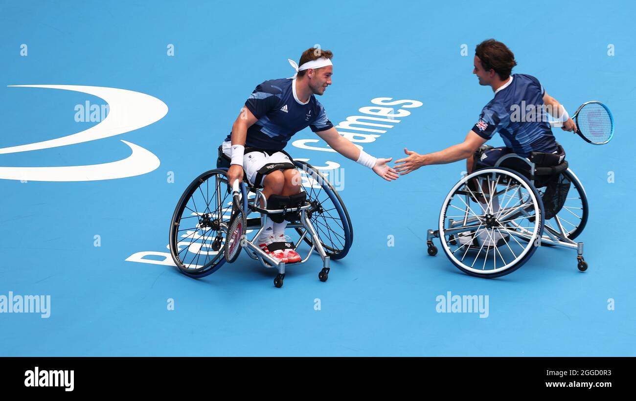 Mens wheelchair tennis hires stock photography and images Alamy