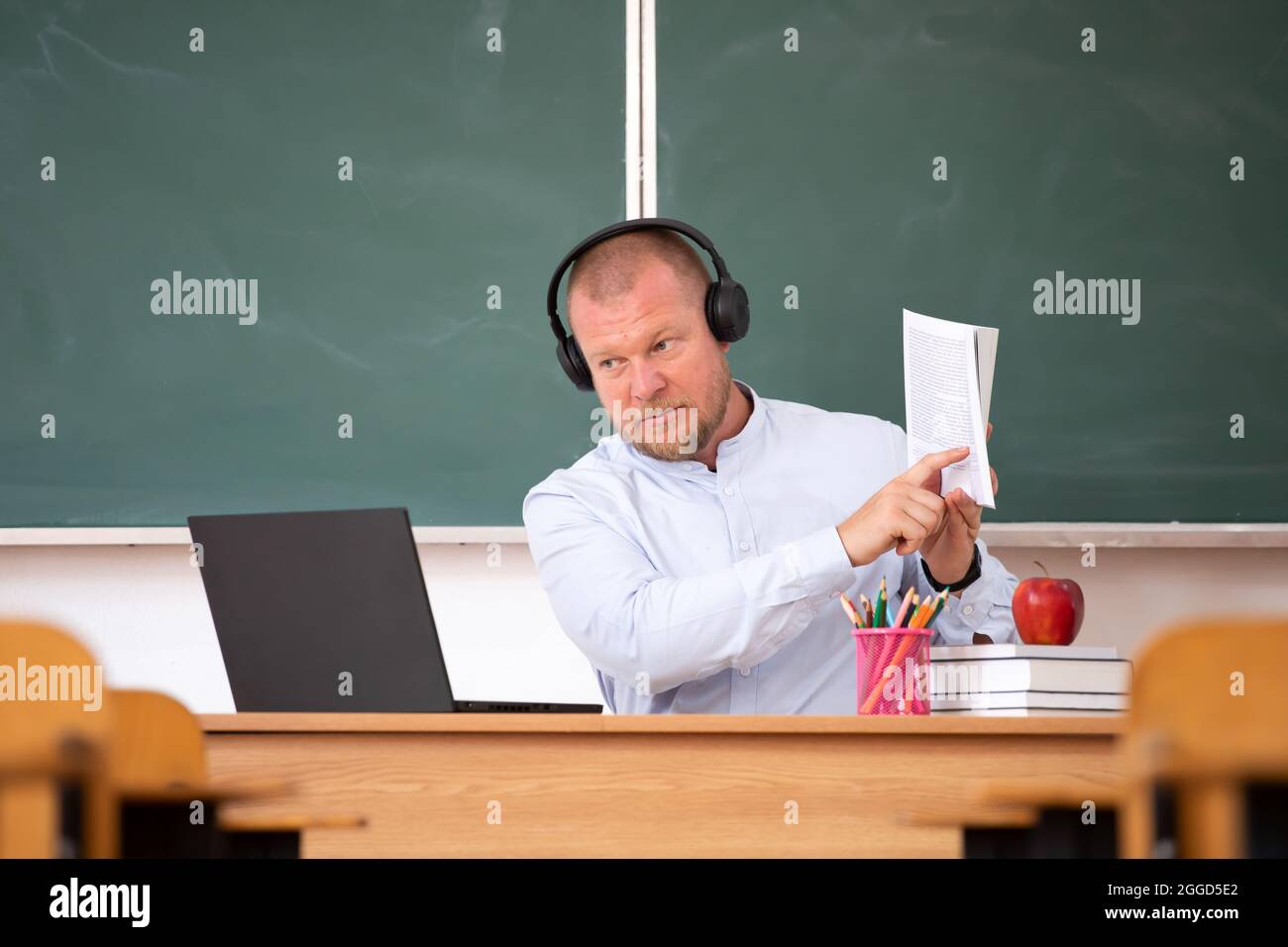 Back to School Concept. School math teacher giving virtual teaching ...