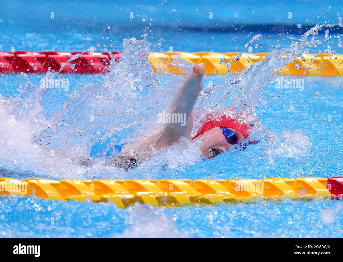 Great Britain's Toni Shaw competes in the Women's 100m Freestyle - S9 Final at the Tokyo Aquatics Centre during day seven of the Tokyo 2020 Paralympic Games in Japan. Picture date: Tuesday August 31, 2021. Stock Photo