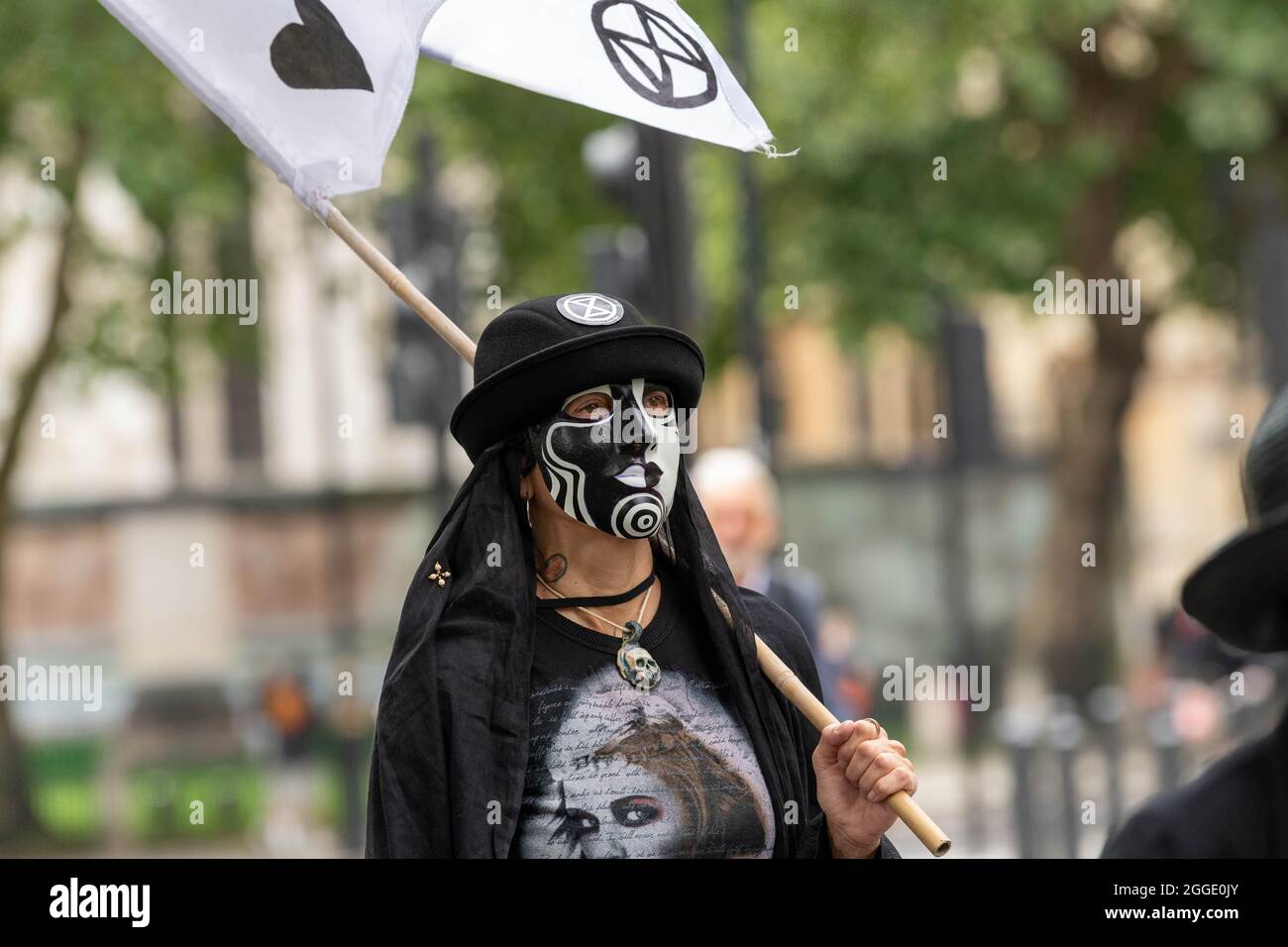 London, UK. 31st Aug, 2021. Extinction Rebellion (XR) protest, Parliament Square, London UK Credit: Ian Davidson/Alamy Live News Stock Photo