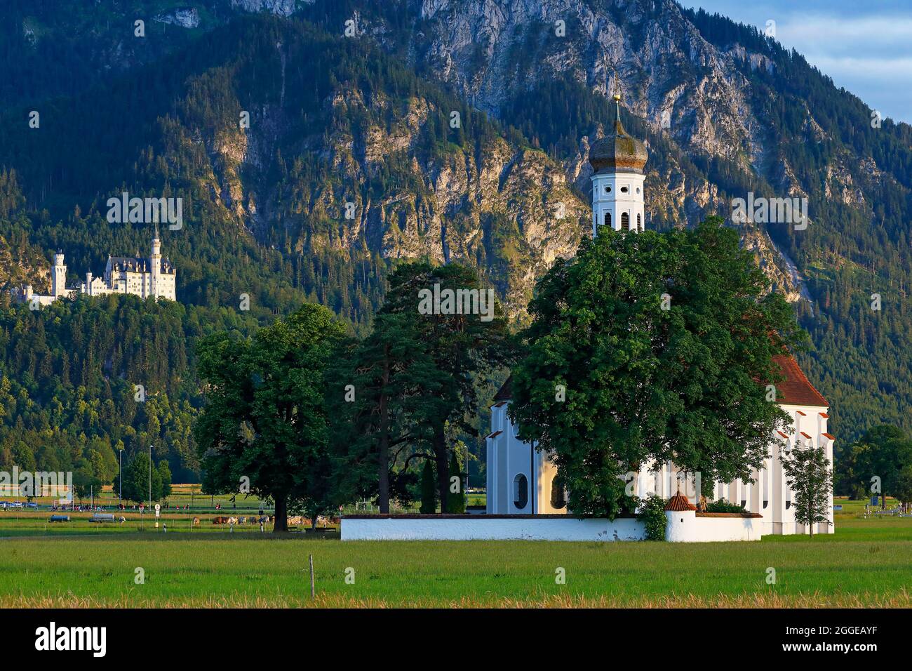 Schwangau church neuschwanstein castle hi-res stock photography and ...
