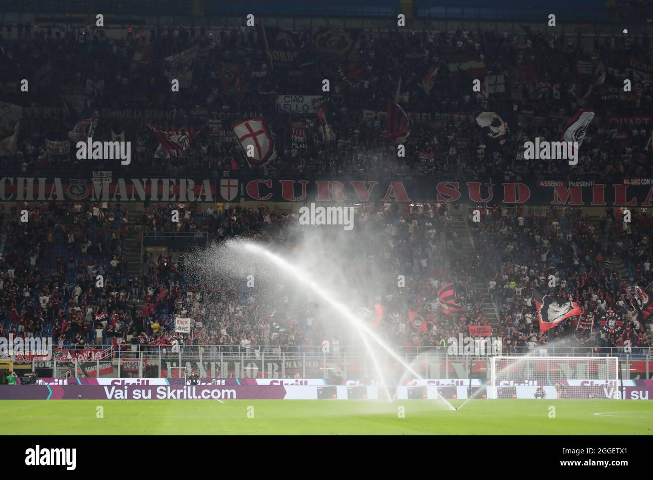 AC Milan - Cagliari Calcio - Serie A Stock Photo - Alamy
