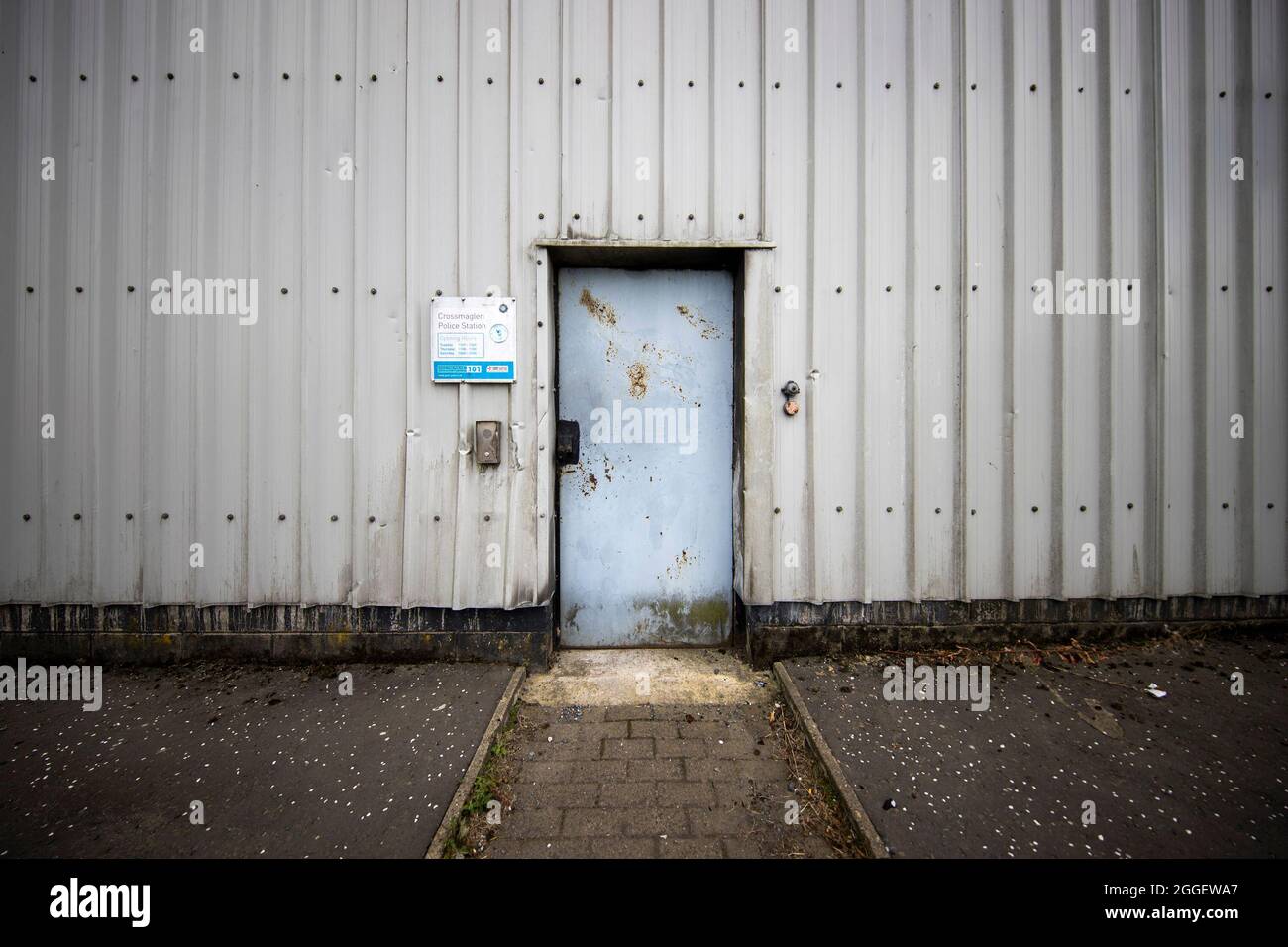 Crossmaglen police station hi-res stock photography and images - Alamy