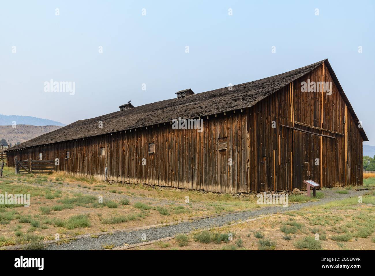 Old barn at the historic Jame Cant Ranch , John Day Fossil Beds National Monument. Kimberly, Oregon, USA. Stock Photo
