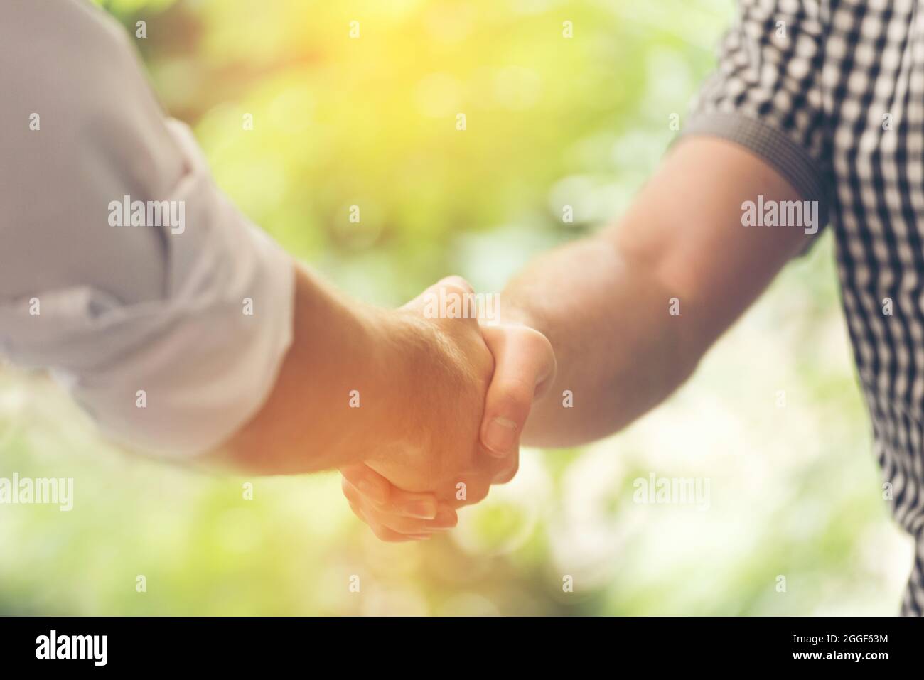 Trust Promise Concept. Honest Lawyer Partner with Professional Team make Law Business Agreement after Complete Deal. Ethics Business people handshake, Stock Photo