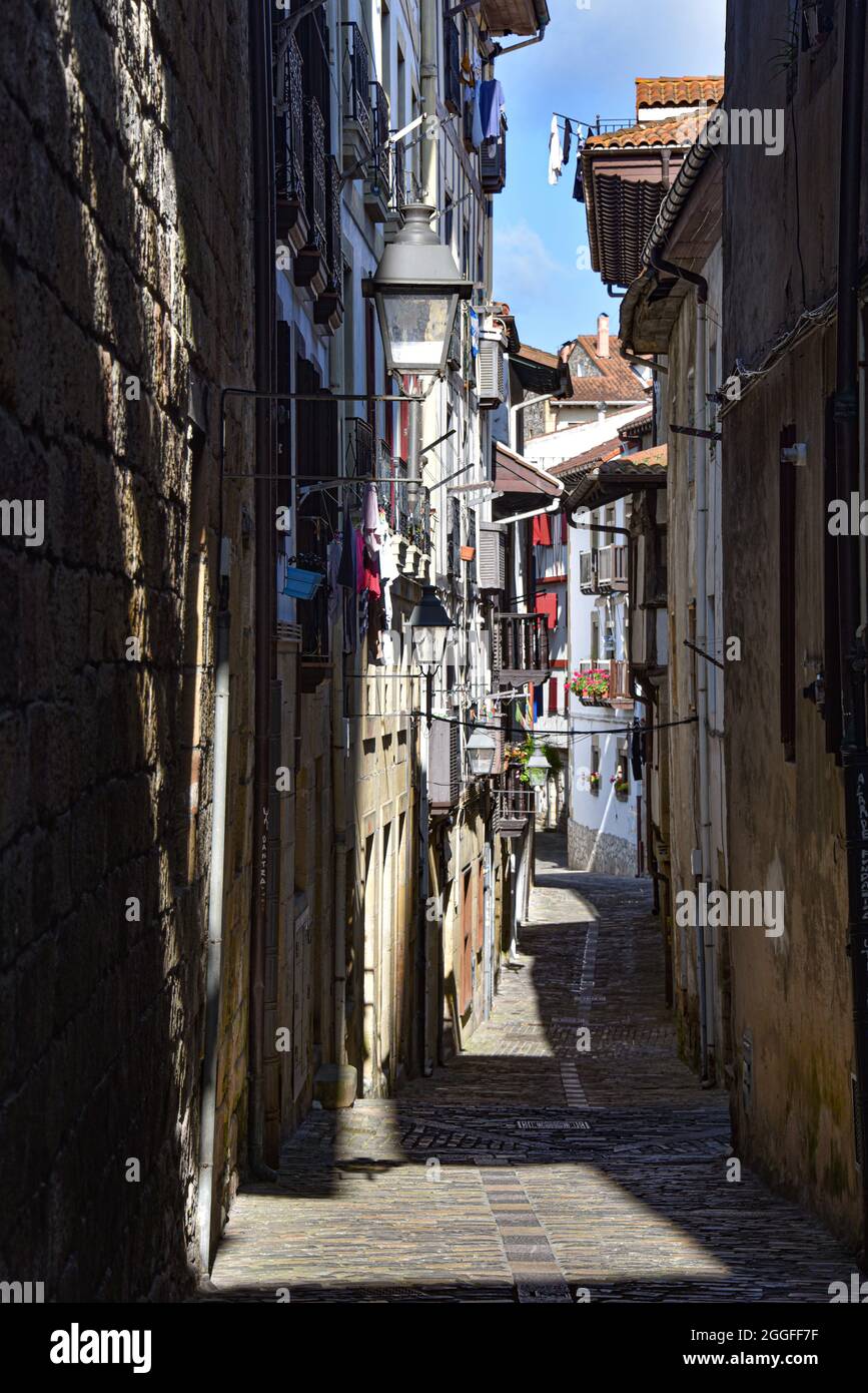 hondarribia-spain-29-aug-2021-traditional-basque-houses-in-the