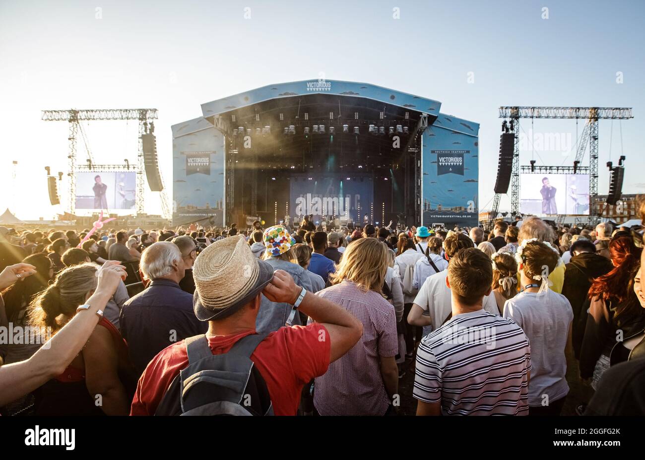 Victorious Festival, Portsmouth, UK large crowd enjoying Fontaines D.C. on the Common Stage. 29th August 2021. Stock Photo