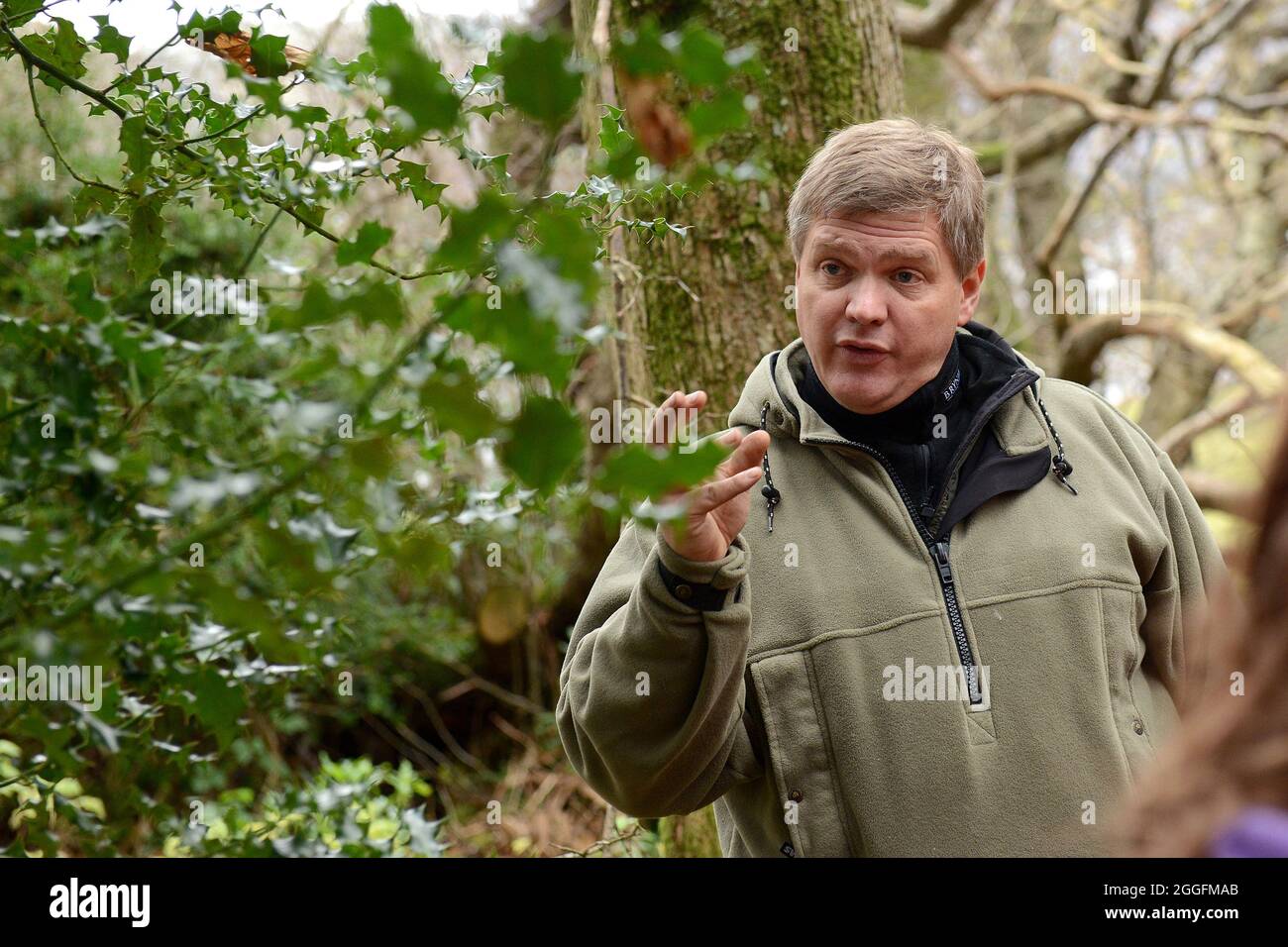 Ray Mears British Bushcraft teacher and explorer expert survival instructor Stock Photo