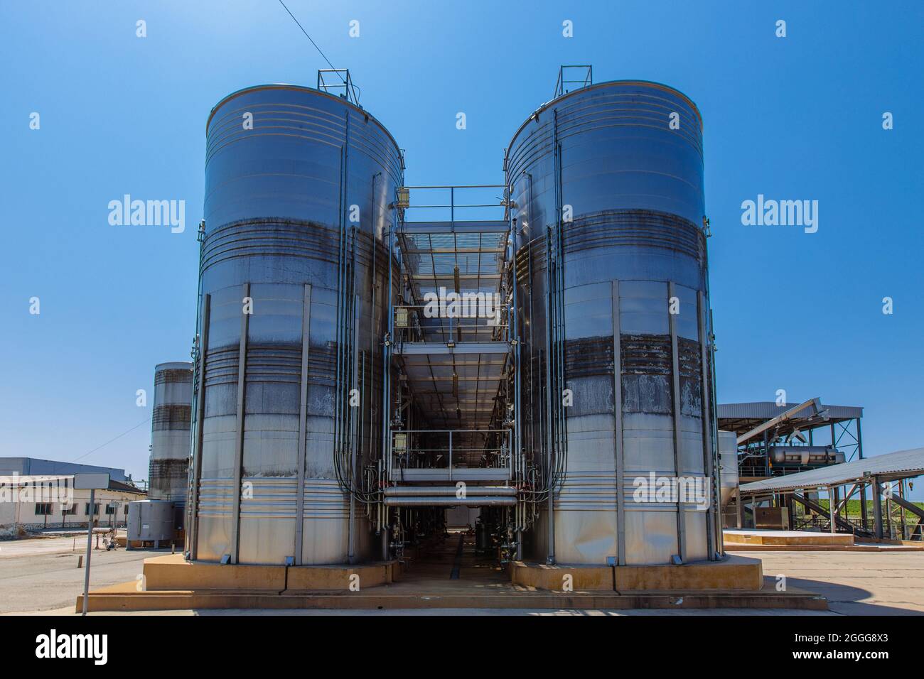 Modern winery. Stainless steel barrels for wine fermentation Stock Photo Alamy