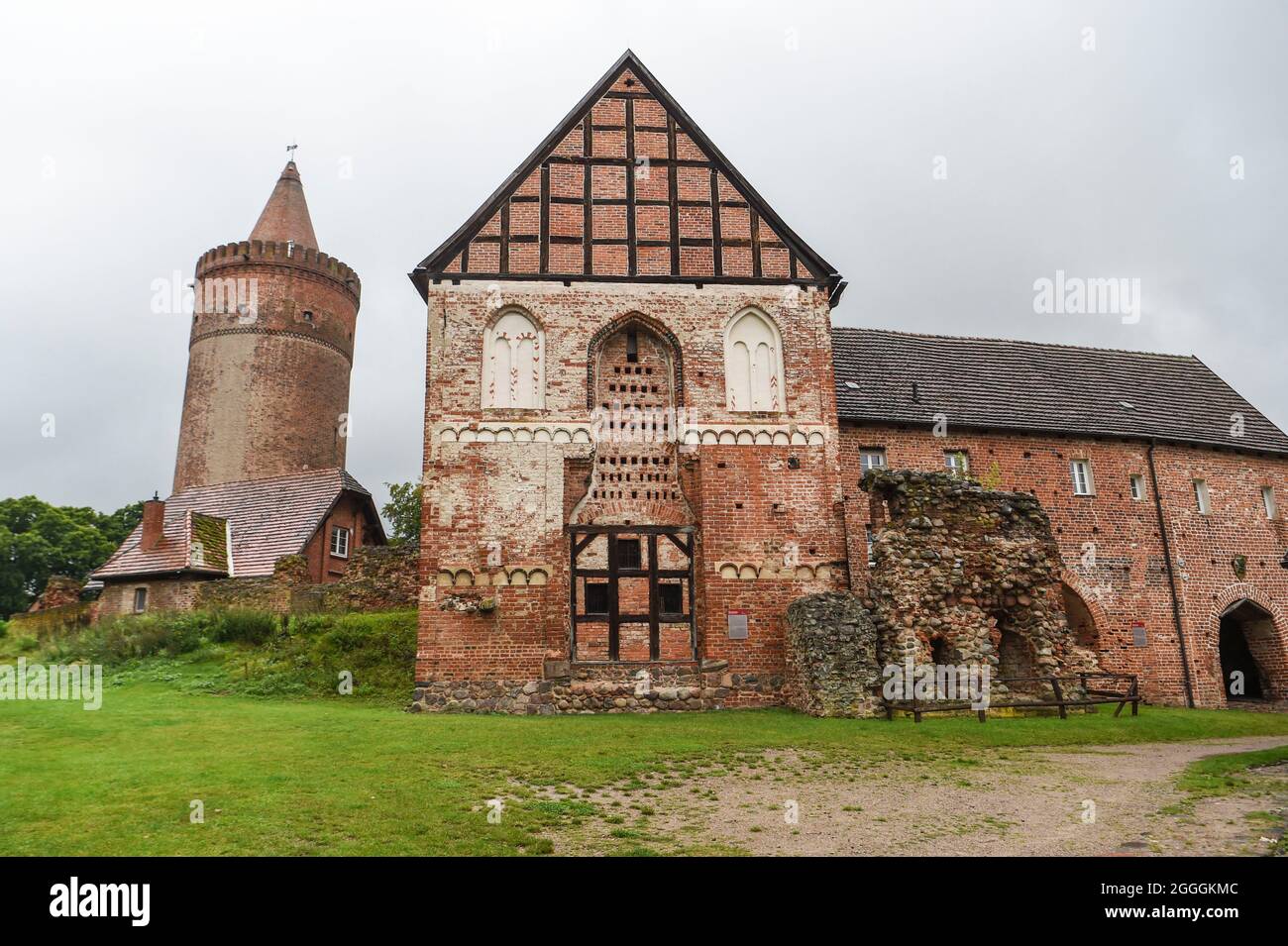 Burg Stargard, Germany. 30th Aug, 2021. A view of Stargard Castle ...