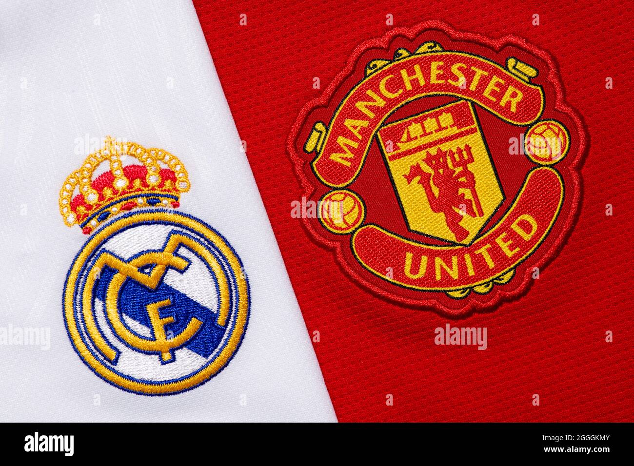 Real madrid badge hi-res stock photography and images - Alamy