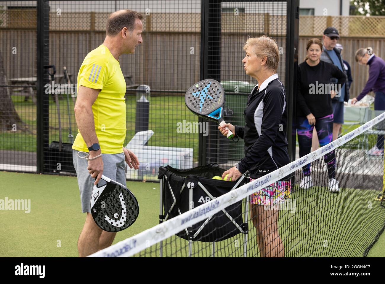 Padel tennis palyers hi-res stock photography and images - Alamy