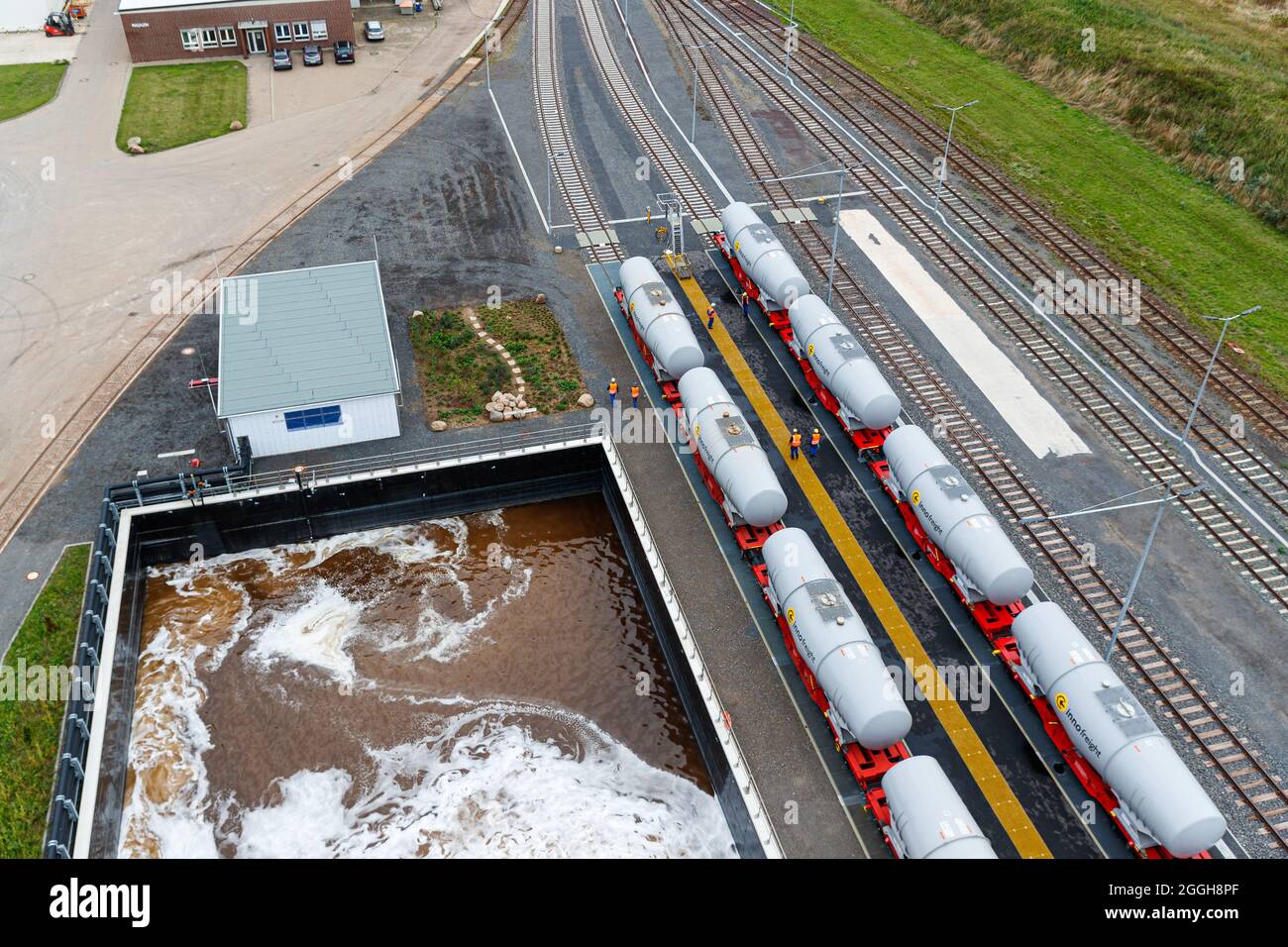 Buffer basin hi-res stock photography and images - Alamy