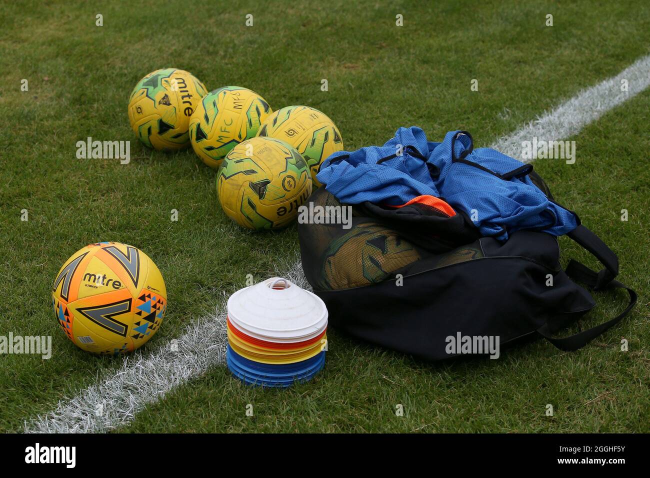 Football bibs hires stock photography and images Alamy