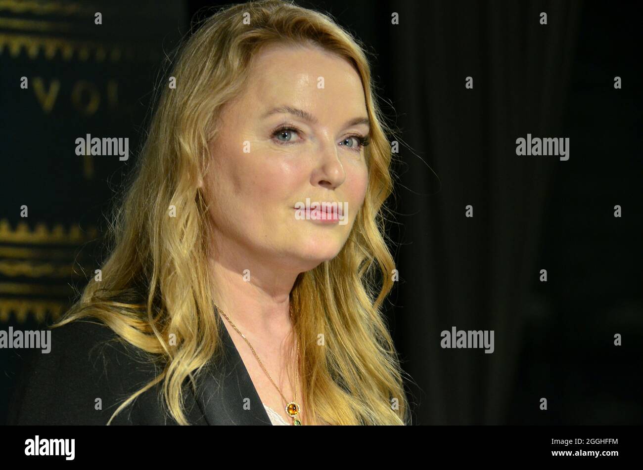 Mushuk bilan katta sikda