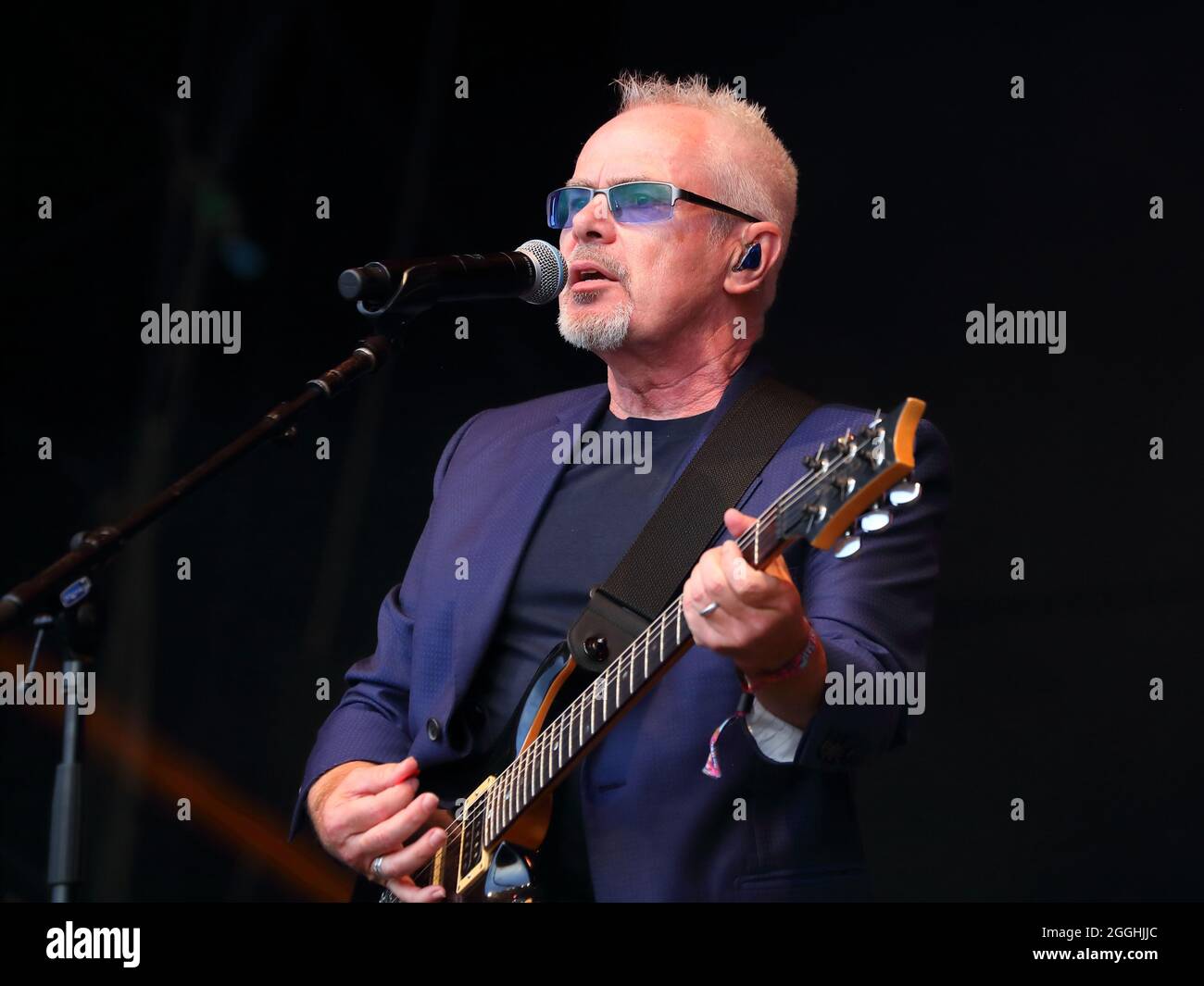 Nik Kershaw performed at the Rewind South 80s Music Festival in Henley