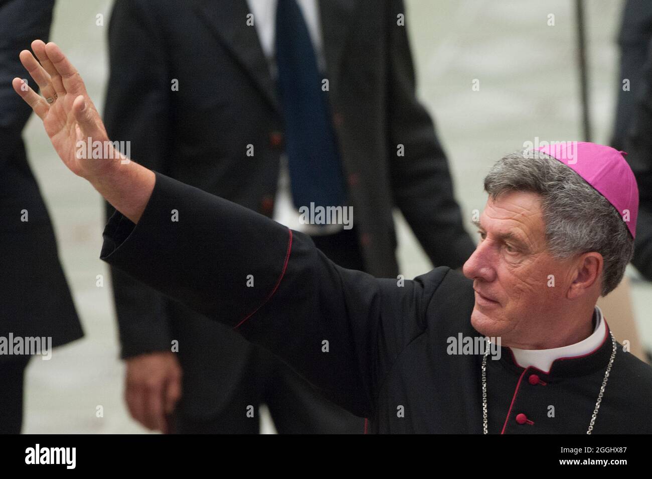 Bishop Gestures High Resolution Stock Photography and Images - Alamy