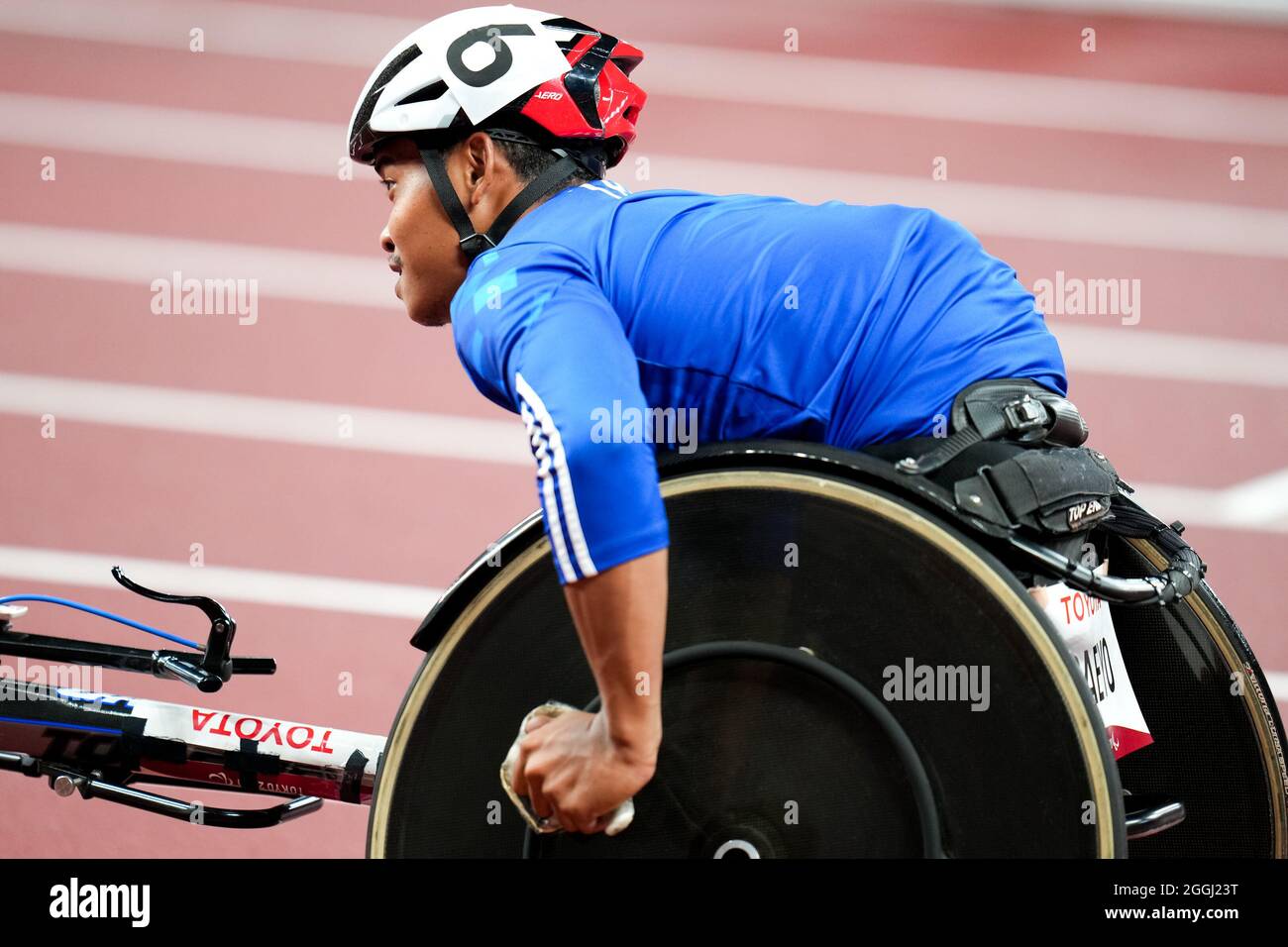 Pongsakorn Paeyo Hi res Stock Photography And Images Alamy