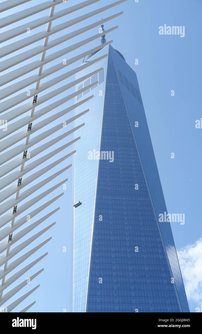 Tower wing hi-res stock photography and images - Page 18 - Alamy