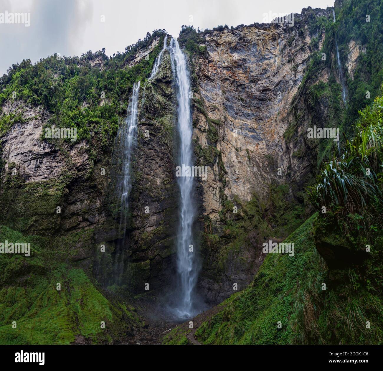 Catarata de Gocta - one of the highest waterfalls in the world ...