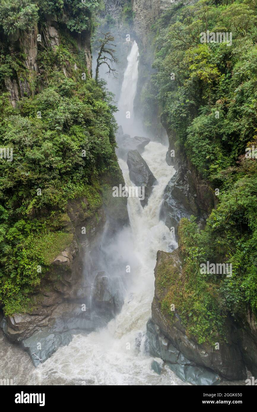 Pailon del Diablo (Devil’s Cauldron) waterfall near Banos town, Ecuador