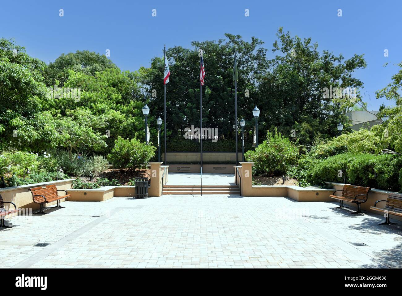 san-diego-california-25-aug-2021-courtyard-at-the-old-globe-theater