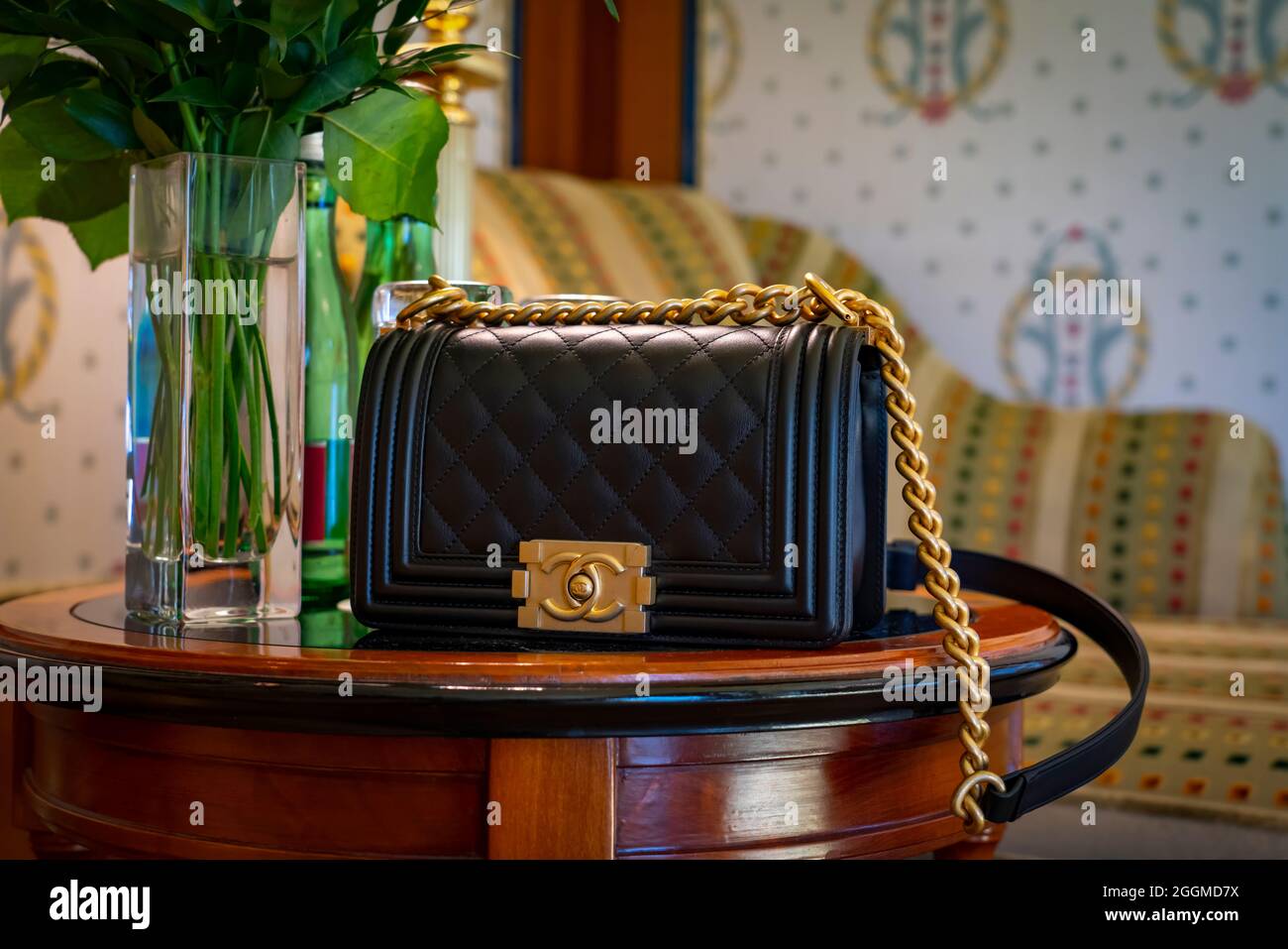 Chanel Black Quilted Lambskin Vanity Case On Chain Gold Hardware Available  For Immediate Sale At Sotheby's