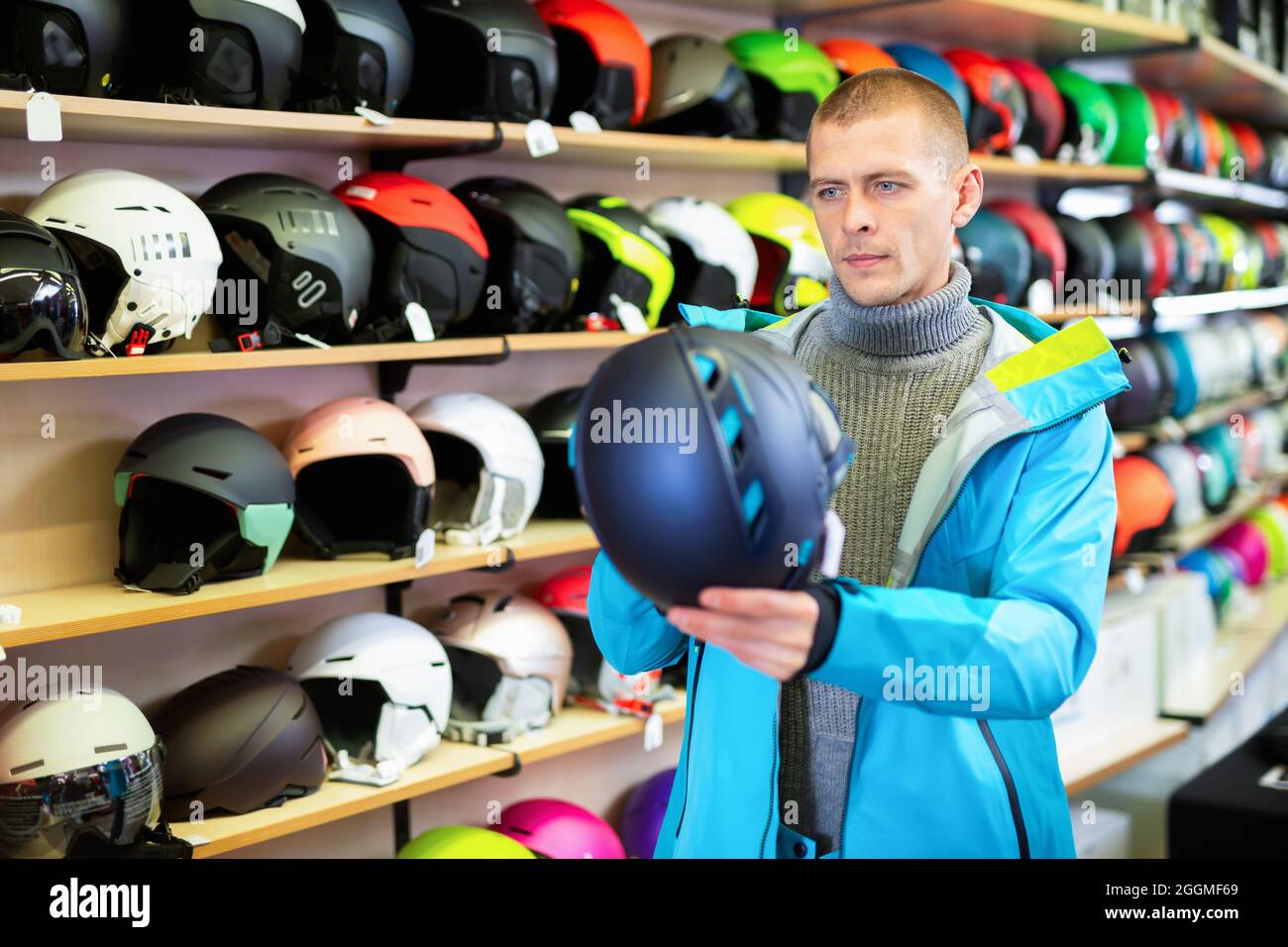 Helmet in store hi-res stock photography and images - Alamy