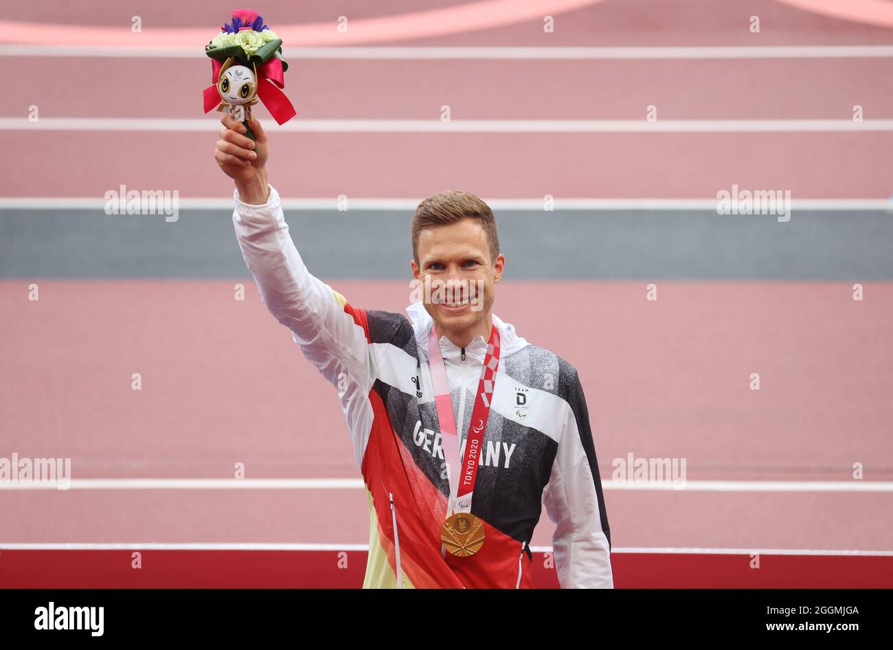 Tokio, Japan. 02nd Sep, 2021. Paralympics: Athletics, men's long jump ...