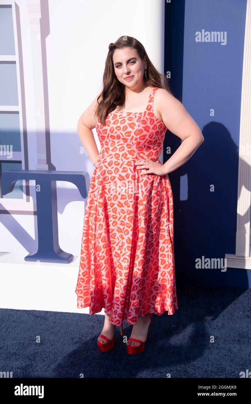 Beanie Feldstein attends FX’s “Impeachment American Crime Story