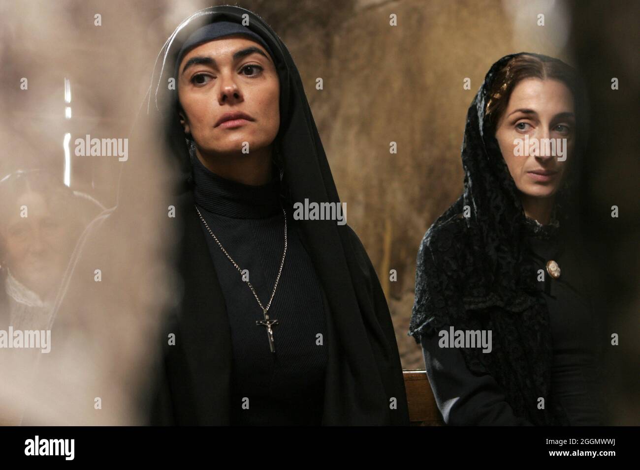 VALERIA SOLARINO and GISELDA VOLODI in VIOLA DI MARE (2009), directed