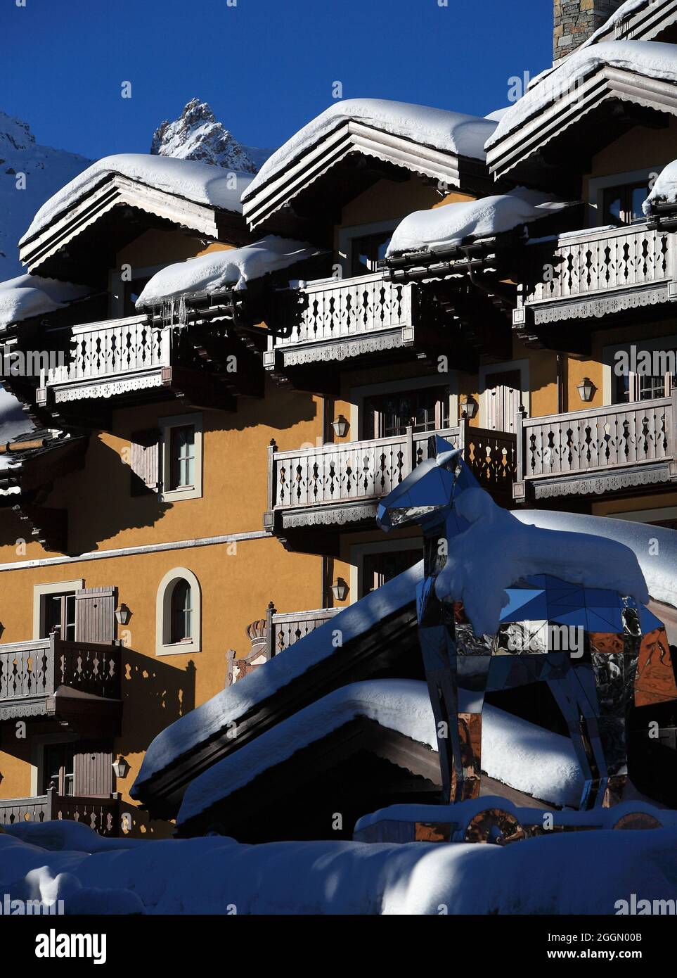 FRANCE. SAVOIE (73) COURCHEVEL 1850 SKI RESORT . CHEVAL BLANC LUXURY HOTEL ( LVMH GROUP'S FLAGSHIP Stock Photo - Alamy