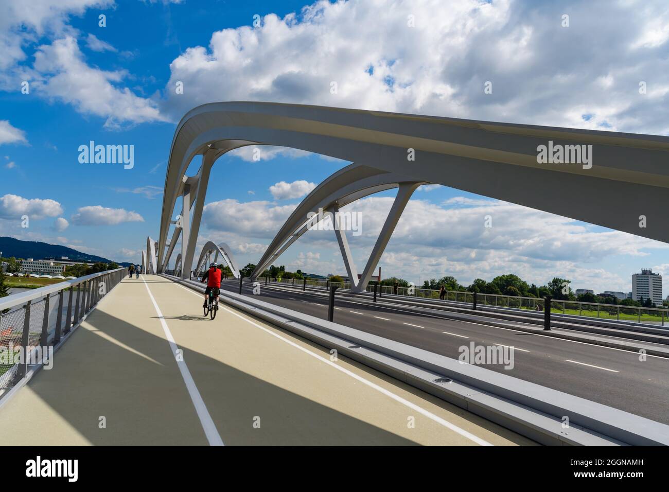 linz, austria, 01 sep 2021, new bridge over the danube river Stock ...