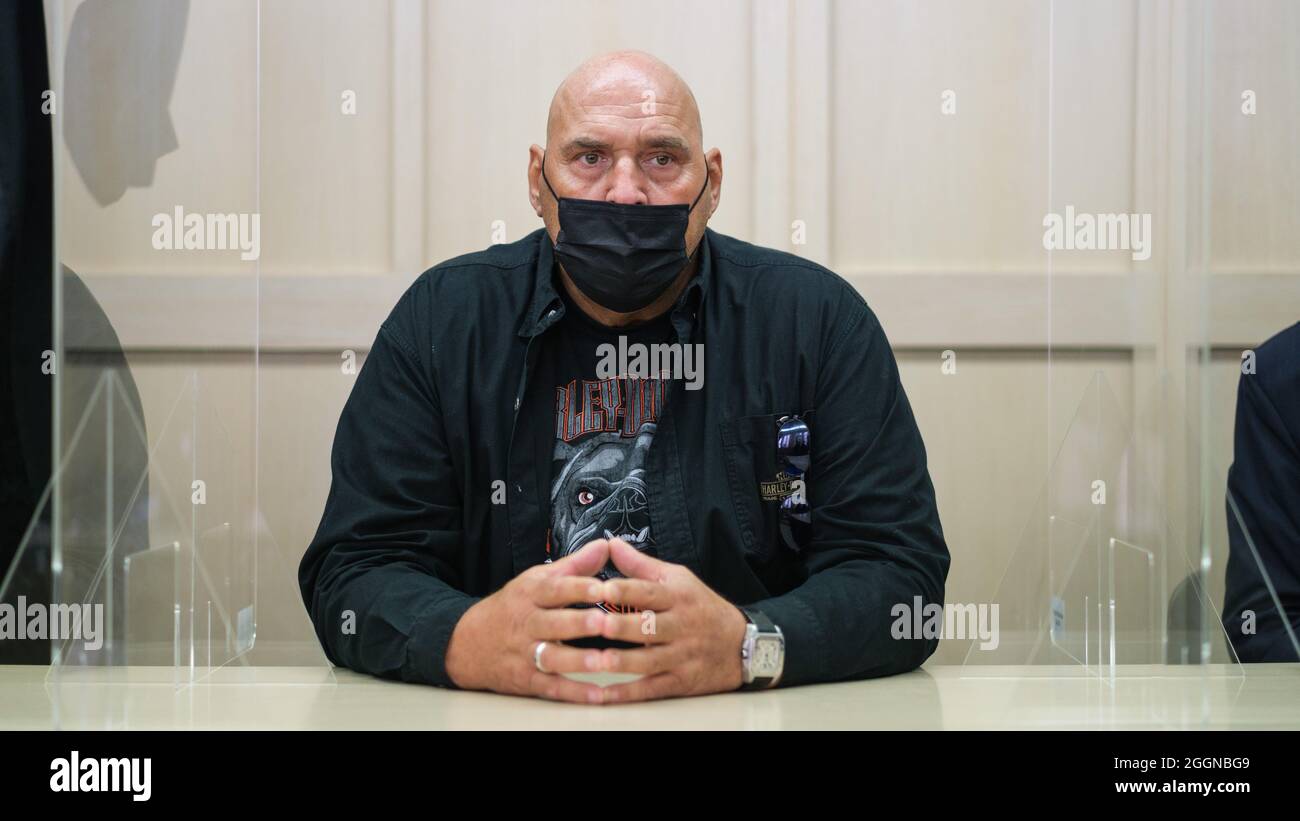 Hanover, Germany. 02nd Sep, 2021. The accused ex-rocker boss Frank