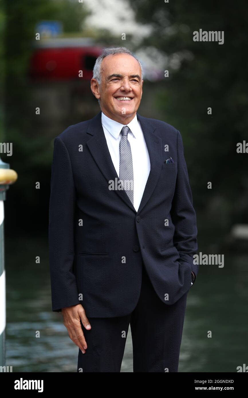 VENICE, ITALY - AUGUST 31: Roberto Barbera is seen arriving at the 78th Venice International Film Festival on August 31, 2021 in Venice, Italy. (Photo by Mark Cape/Insidefoto) Stock Photo