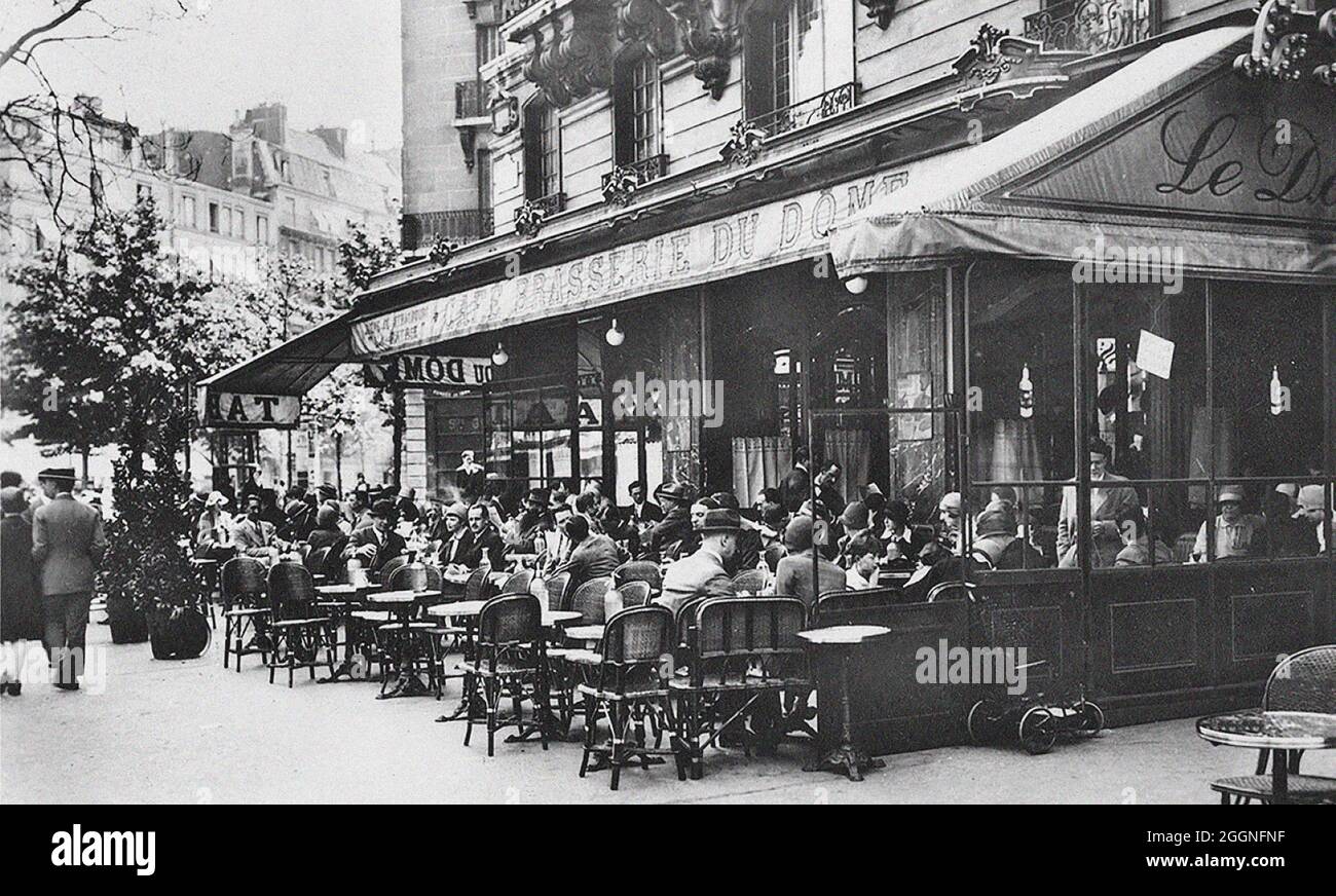 Le Dôme, Boulevard du Montparnasse. Museum: PRIVATE COLLECTION. Author: ANONYMOUS. Stock Photo