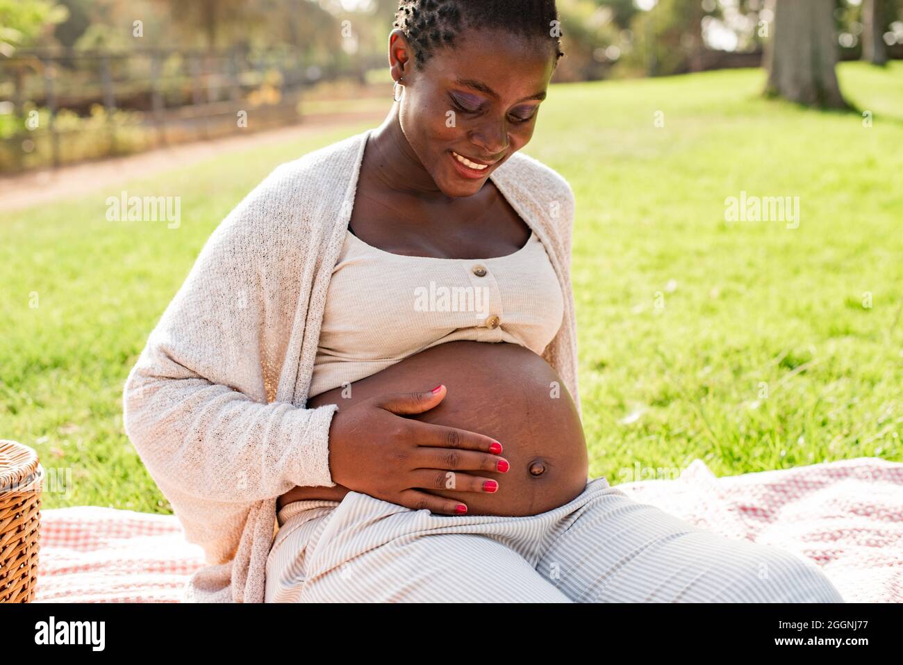 pregnant-relax-rest-hi-res-stock-photography-and-images-alamy
