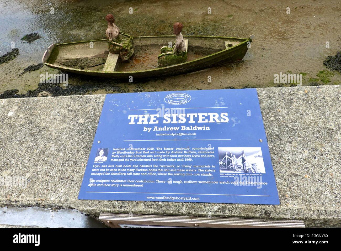 Woodbridge, Suffolk, UK - 2 September 2021: The Sisters by Andrew Baldwin celebrating the Eversons, owners of Eversons boatyard. Stock Photo
