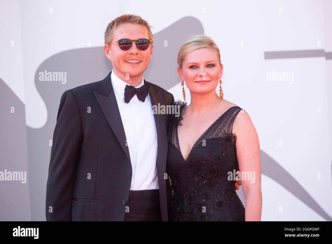 Christian Dunst and Kirsten Dunst pose at the premiere of 'The Power of