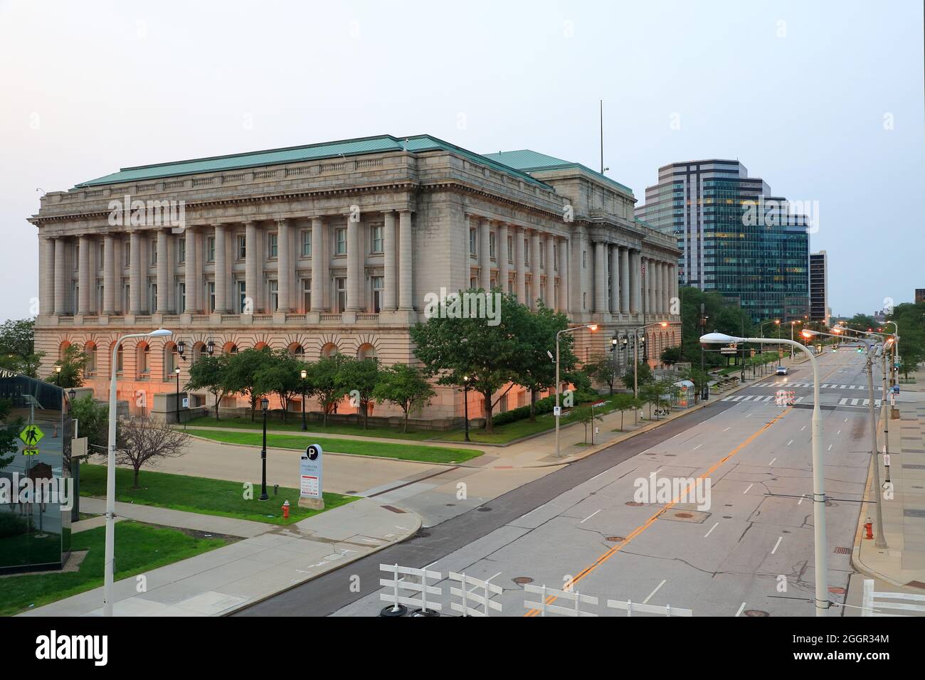 Cleveland City Hall on Lakeside Avenue in Downtown Cleveland.Ohio.USA Stock Photo Alamy
