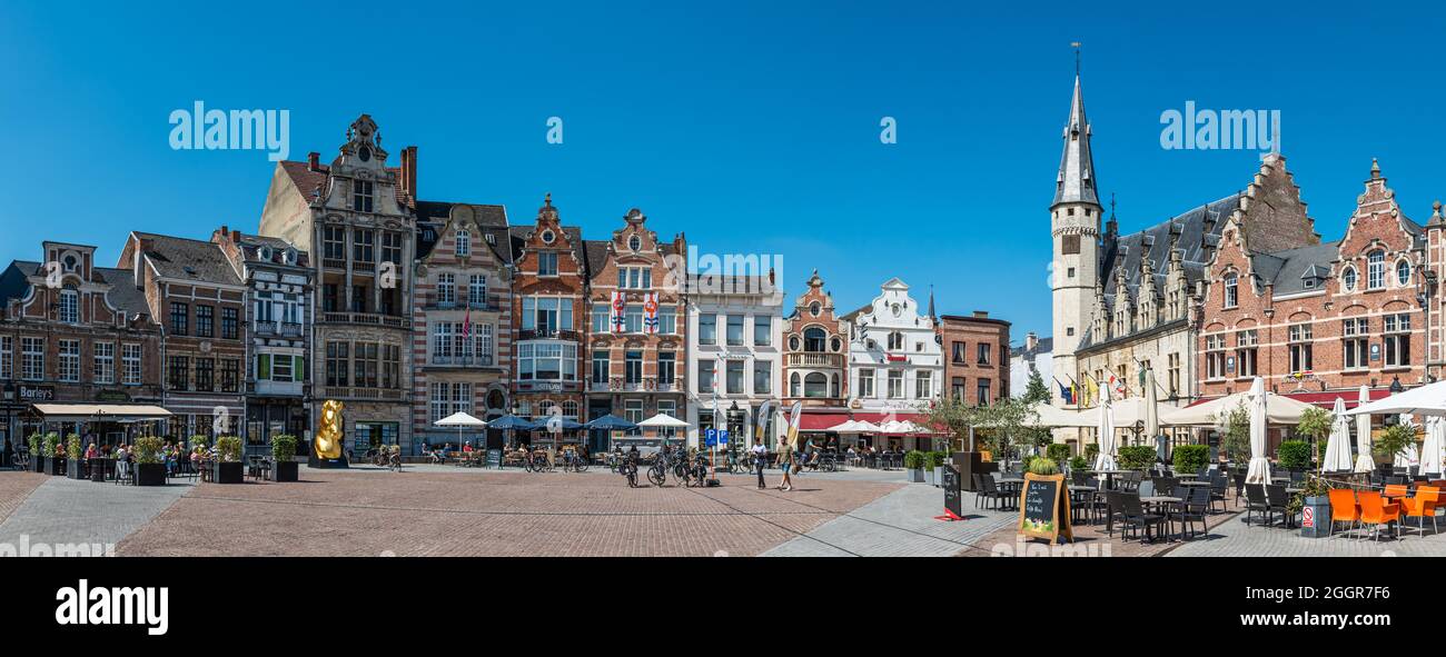 Panoramic view over the main market square of Dendermonde, Belgium Stock Photo