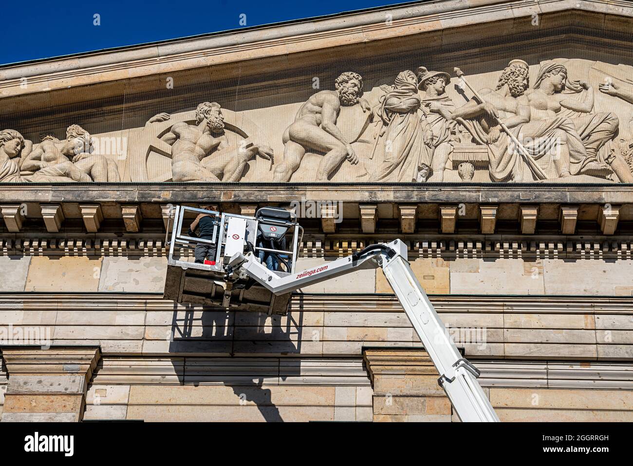 Facade Cleaning In Berlin Stock Photo Alamy
