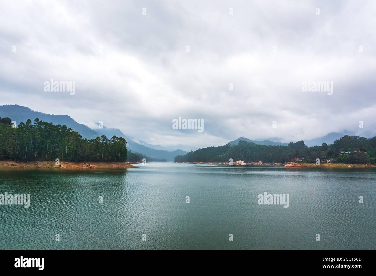 Mountain lake Kundale with overcast sky in Munnar, Kerala, India Stock ...