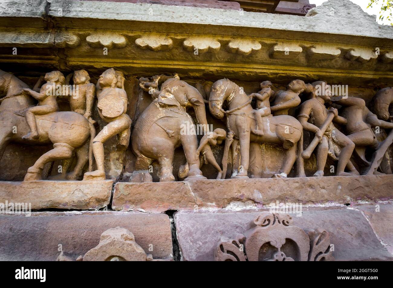 Carvings on temple walls at Khajuraho, India Stock Photo