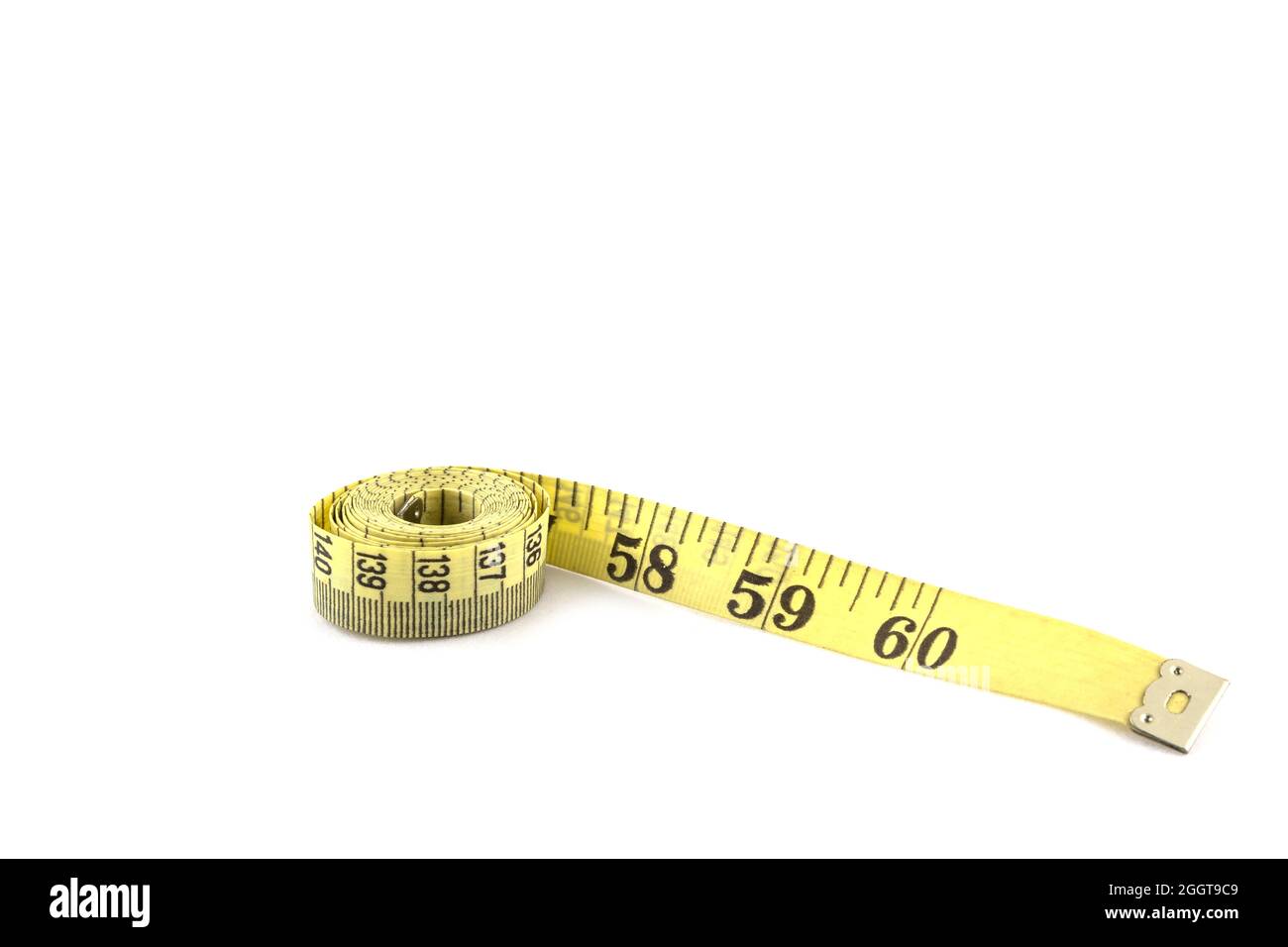 https://c8.alamy.com/comp/2GGT9C9/measuring-tape-of-the-tailor-isolated-on-white-background-2GGT9C9.jpg