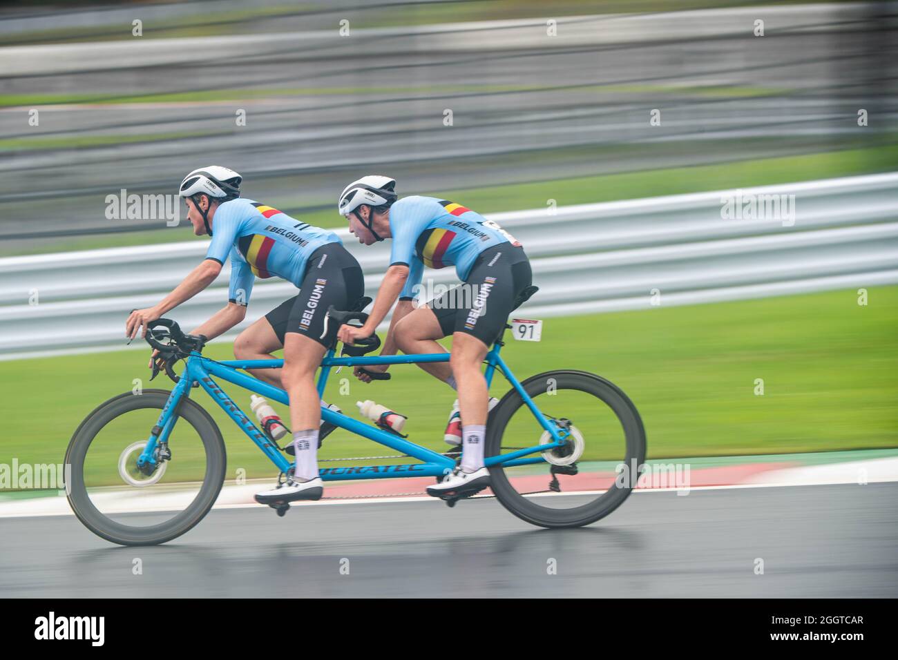 Pilot Anneleen Monsieur And Paralympic Cyclist Griet Hoet Pictured In Action During The Women S Road Race Wb Cycling Event On Day Ten Of The Tokyo 2 Stock Photo Alamy