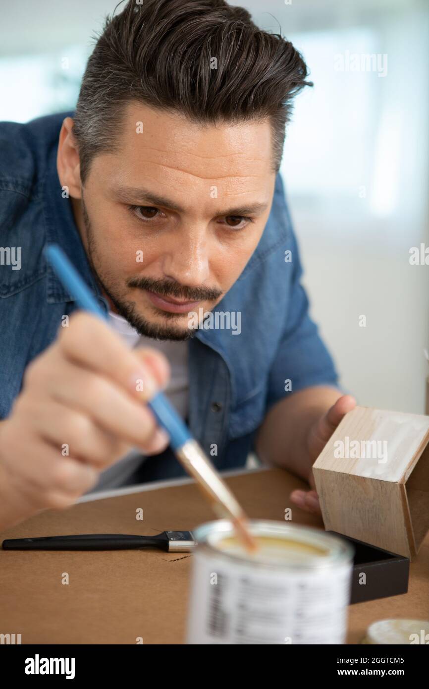 Resin wood adhesive hires stock photography and images Alamy