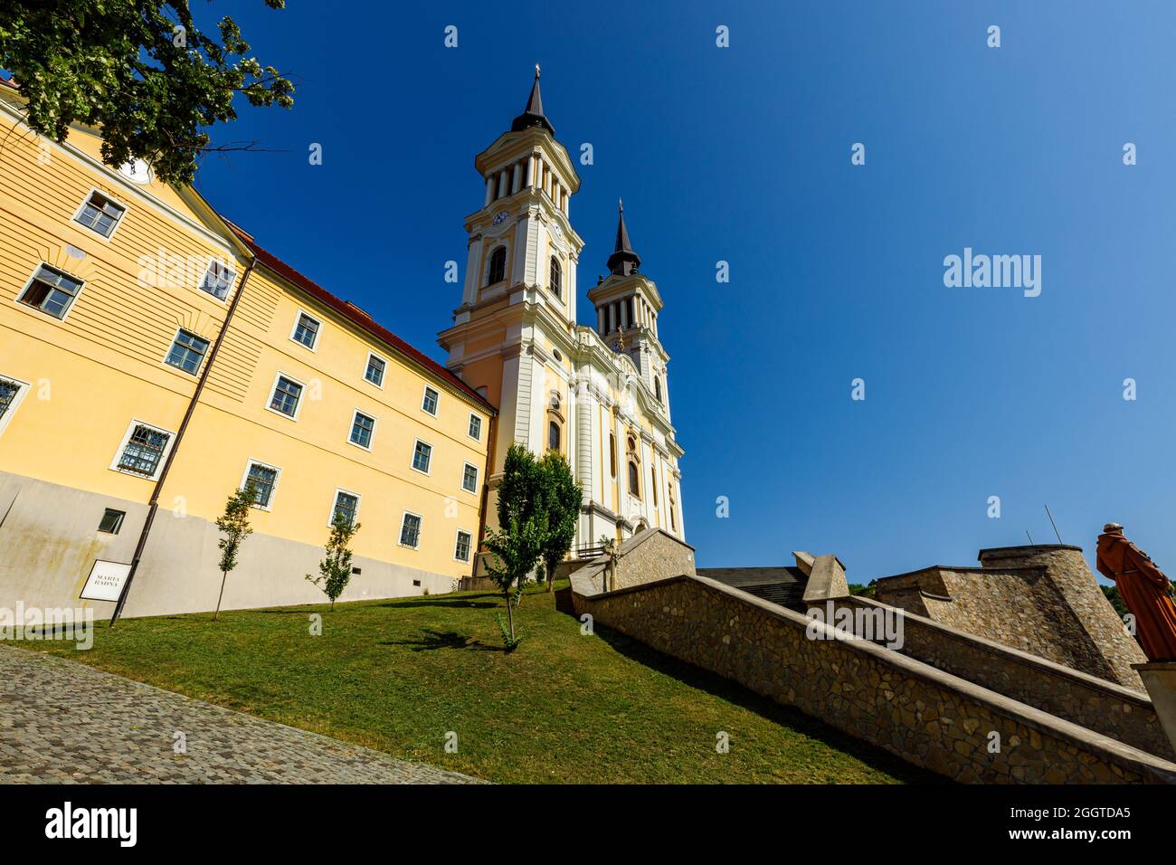 Radna The cathedral of Maria Radna at Arad in Romania Stock Photo - Alamy