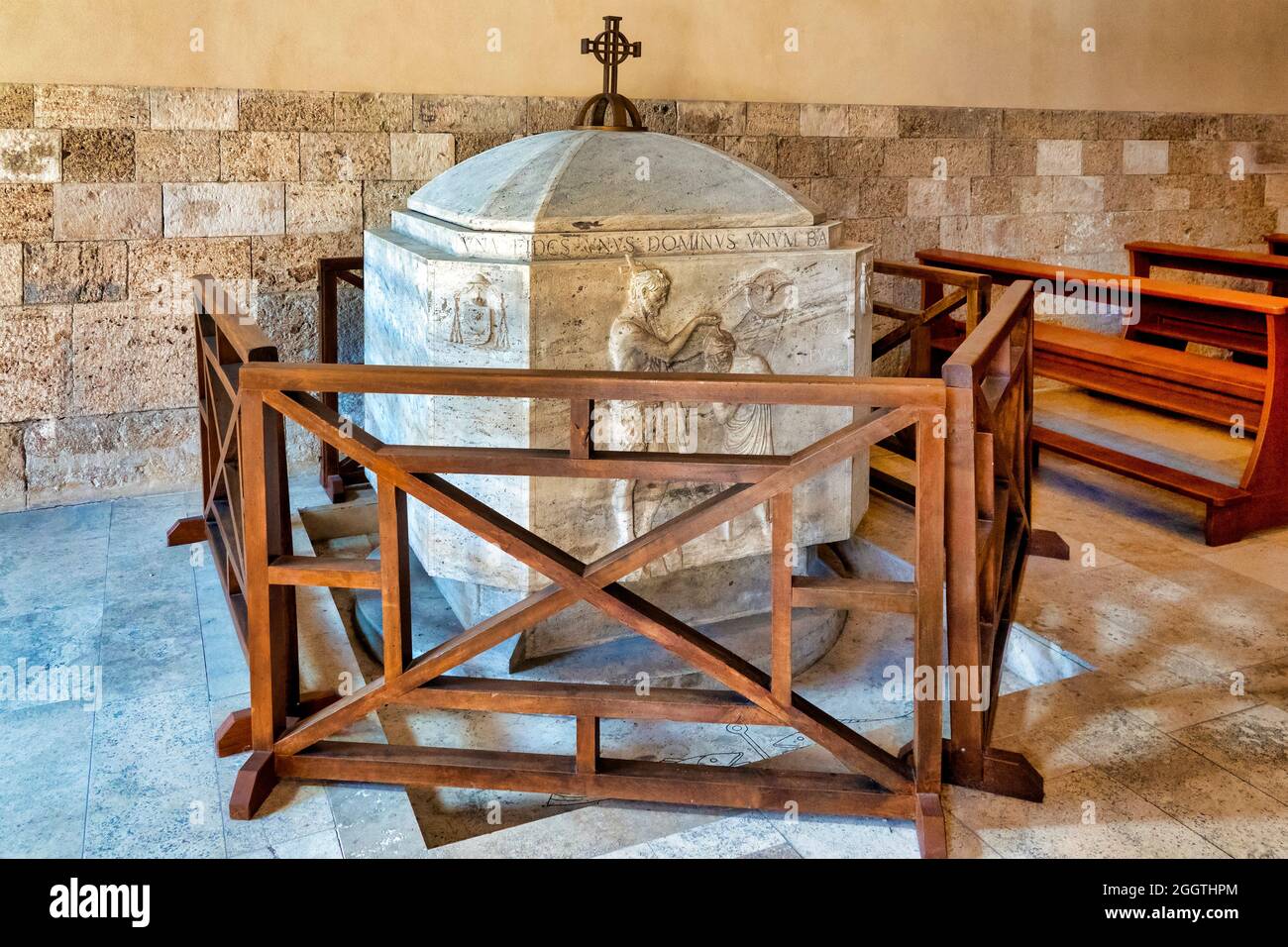 Baptismal font in the Teramo Cathedral, Italy Stock Photo